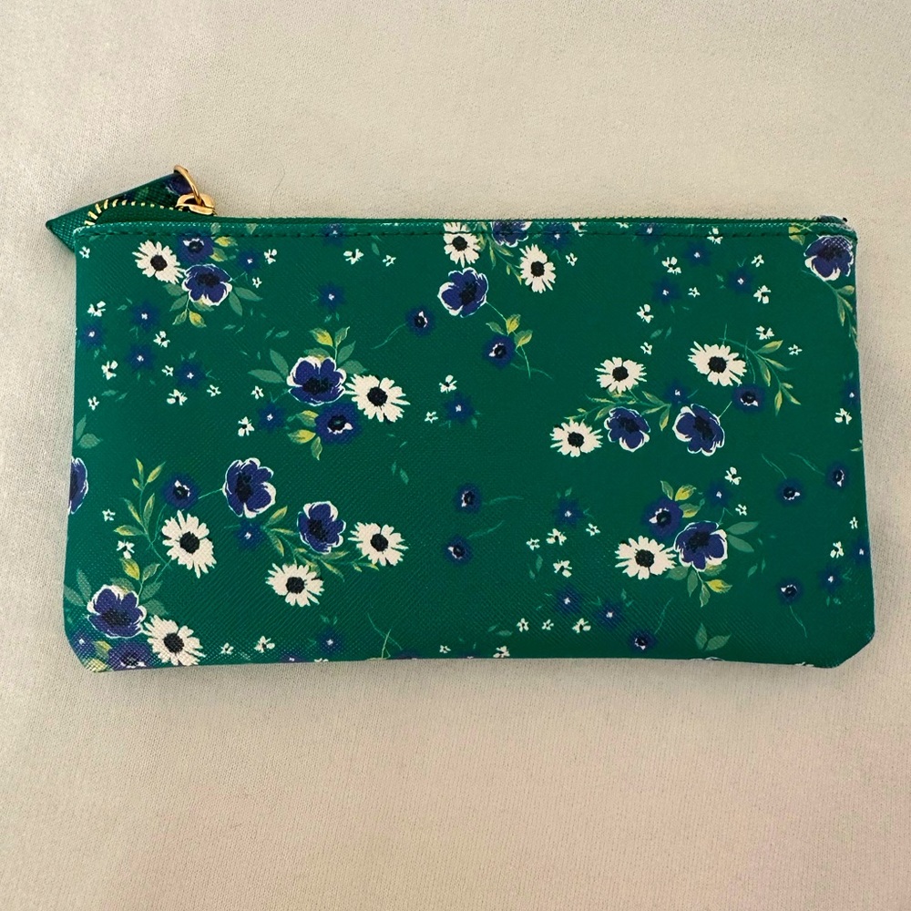 Small zip floral I phone case from LOFT-never been used